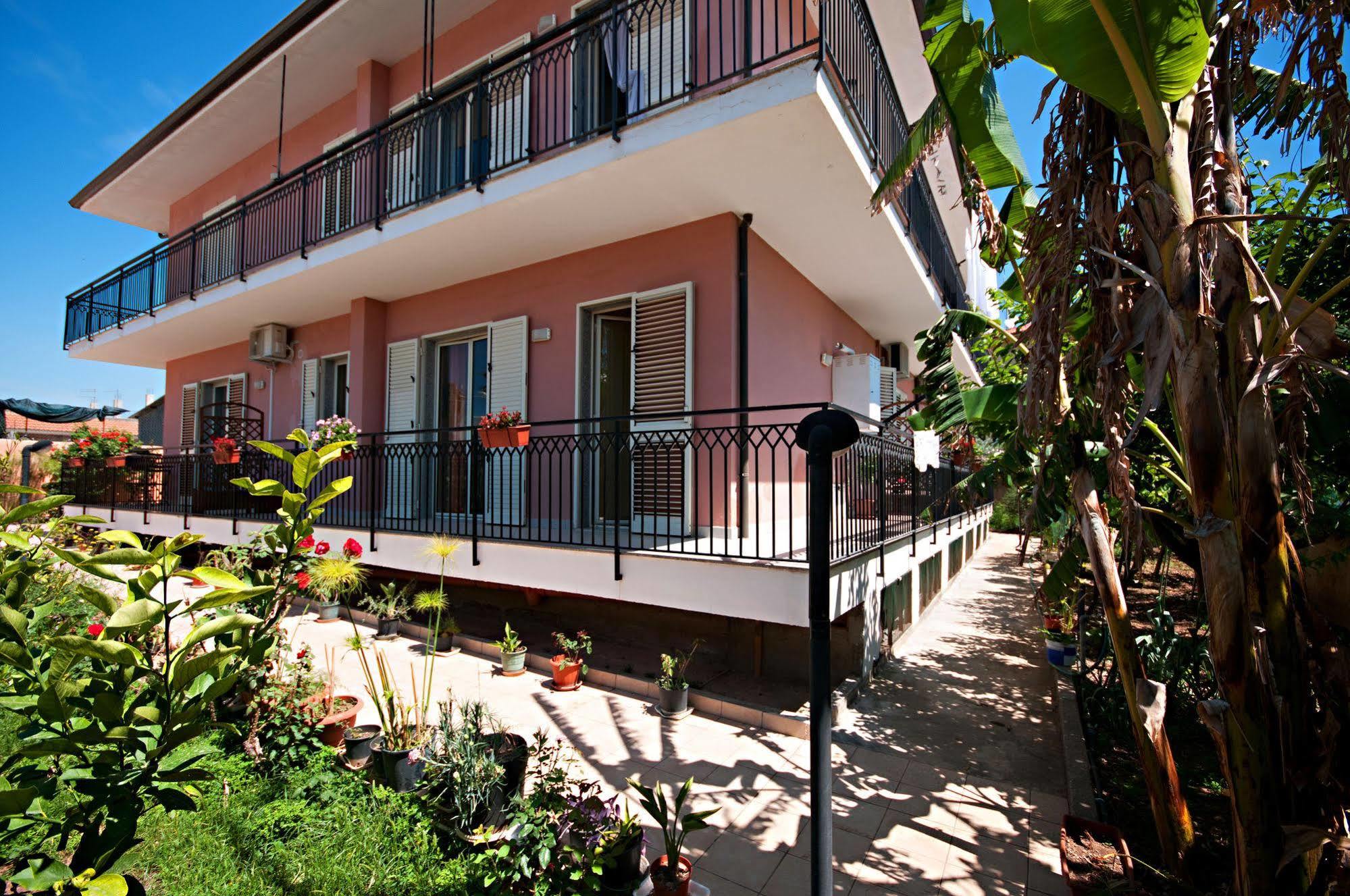 Kosmos Bed & Breakfast Siraküza Dış mekan fotoğraf